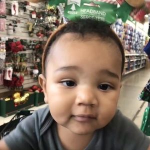 Meet your Posher, Bee